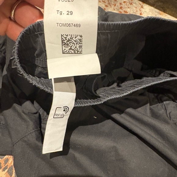 Stone Island Black Cargo Pants - Picture 9 of 10